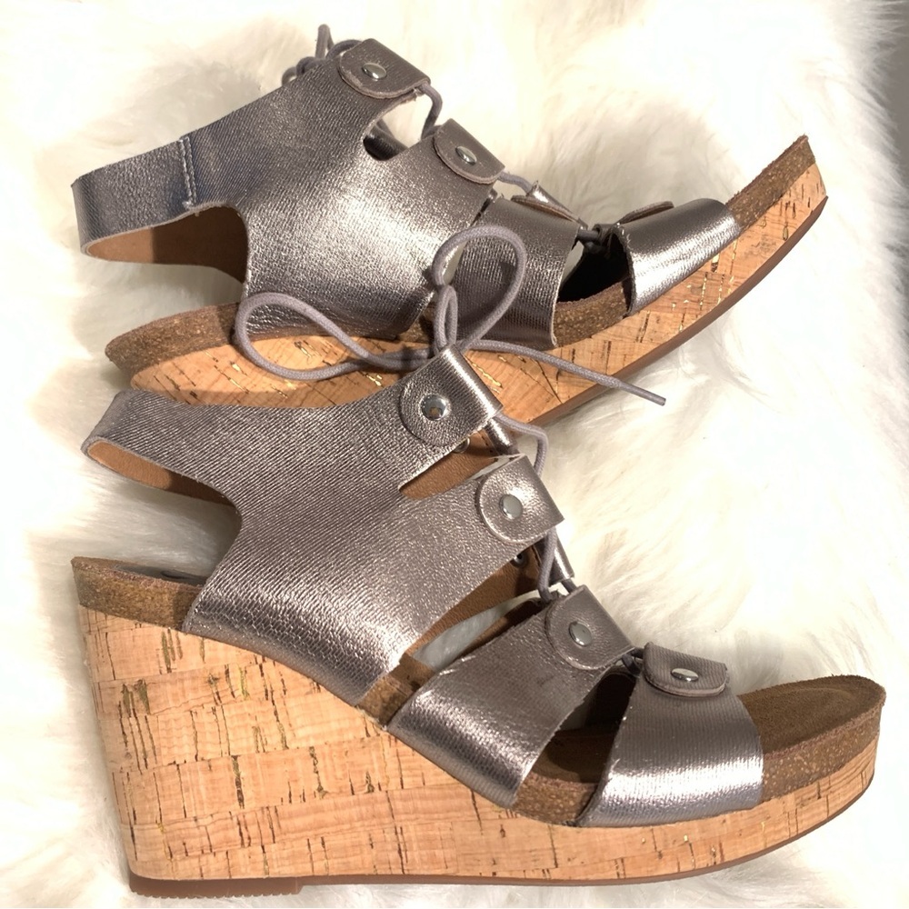 Sofft Carita Gladiator Wedge Silver Lace up Sandal Size 9.5